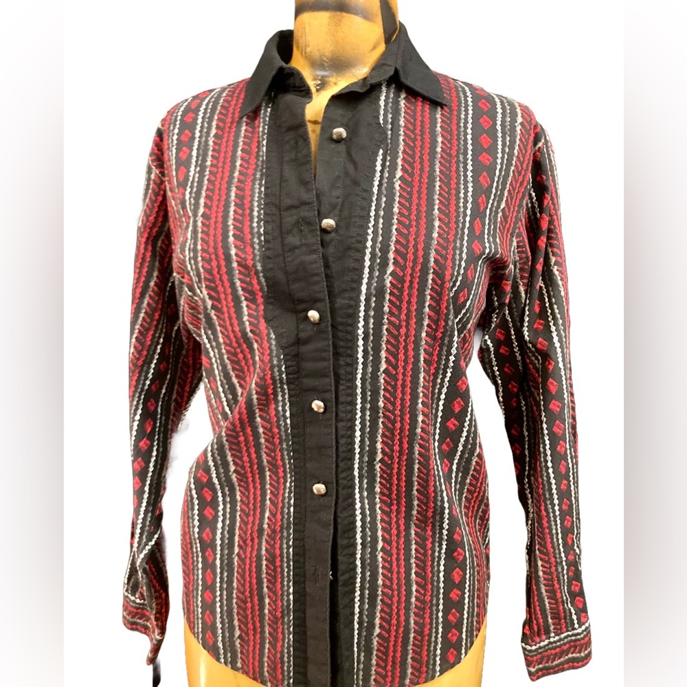 Women’s Wrangler Button Down
